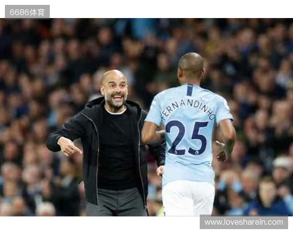 40岁前曼城队长费尔南迪尼奥自宣退役，球员生涯23年赢得30冠